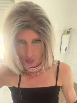 Cam4 Free Live Porn of Sissyslut95xx