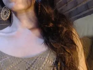 Cam4 Sex Chat of yvy_zotz