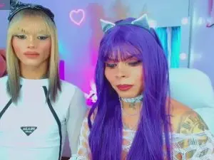 Cam4 Sex Chat of leslychaneldoll