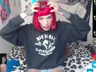 Camsoda Adult Webcam of charlotbelucci