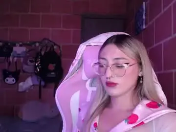 Chaturbate Watch Live Sex Cams of andrea_camila