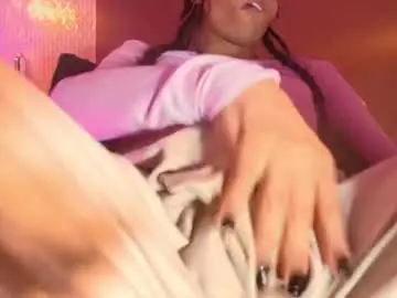 Chaturbate Live Sex Cam of dannadoll69