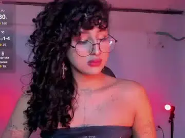 Chaturbate Watch Live Sex Cams of heka_prudence