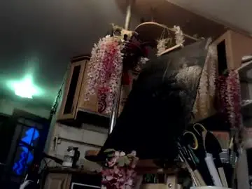 Chaturbate Nude Webcam of raziel_haze