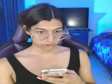 Chaturbate Adult Video Chat of engiel_phoenix