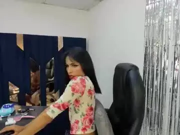Chaturbate Adult Webcams of aisha_hotts777