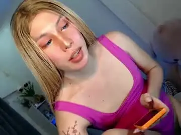 Chaturbate Adult Webcam of tsgirl_julian69