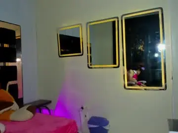 Chaturbate Live Sex of alejandra_raven
