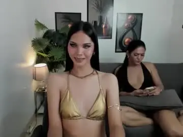Chaturbate Live Sex of alondra_smith69