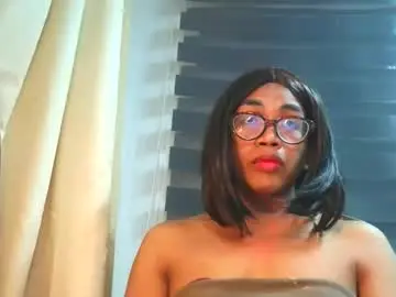 Chaturbate Nude Webcam of _karie_
