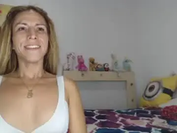 Chaturbate Live Porn of valerie_rousse