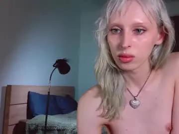 Chaturbate Live Sex Cam of sora999999999