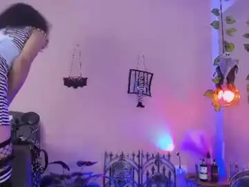 Chaturbate Live Sex Cam of tahra_