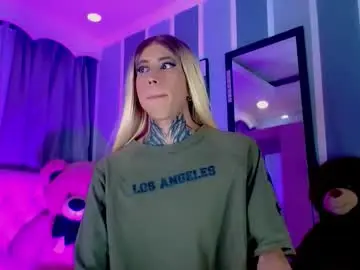 Chaturbate Watch Live Sex Cams of oliviahot01