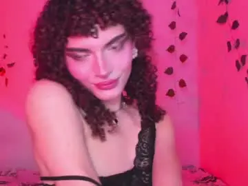 Chaturbate Watch Live Sex Cams of lucianromeo17