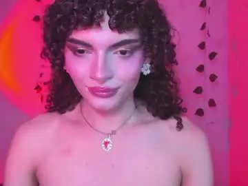 Chaturbate Adult Webcams of lucianromeo17