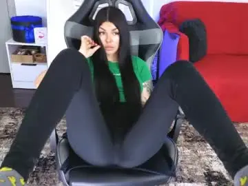 Chaturbate Live Porn of luckyrebel_