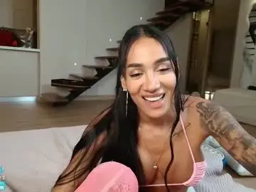 Chaturbate Live Porn of sweetlaurasaenz