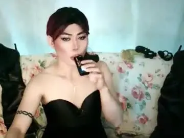 Chaturbate Adult Video Chat of ur_dominatrix