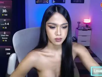 Chaturbate Live Sex Cam of leksi_baddie