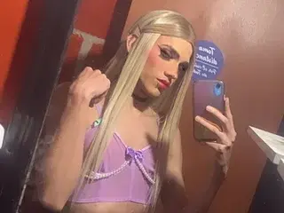 Streamate Adult Webcams of KENIABERTRUCC