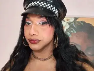 Streamate Free Porn Cam of MonsterGirlTS