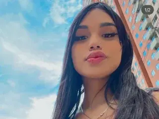 Streamate Private Sex Chat of Alejadolly