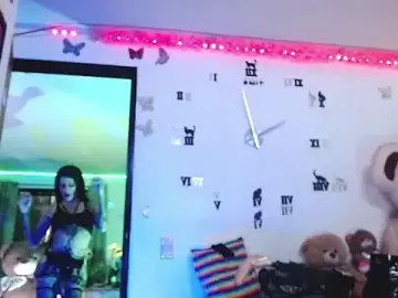 Stripchat Live Sex of goddess_BigassCock