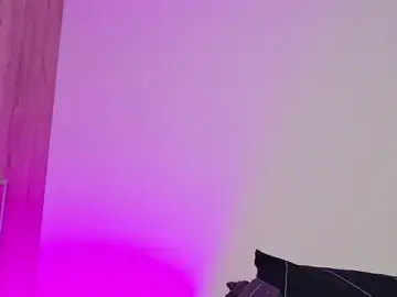 Stripchat Adult Webcam of isahilton1