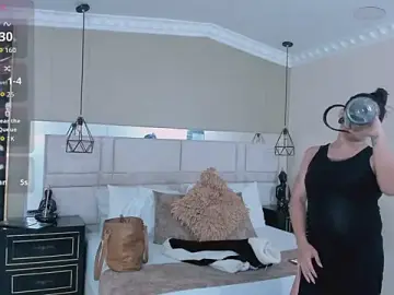 Stripchat Sex Cam of kimCosseyy