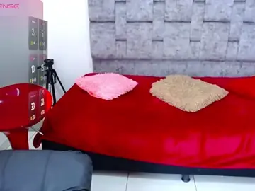 Stripchat Best live sex cam show of Realbadbxtch_