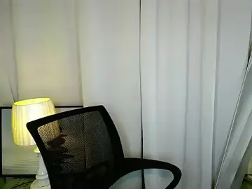Stripchat Live Porn of TsCyra_foxxx