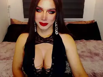 Stripchat Sex Cam of HugeCockDominantXxX
