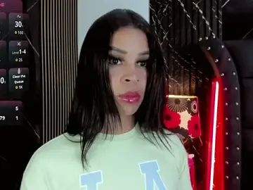 Stripchat Live Porn of Nayara_K