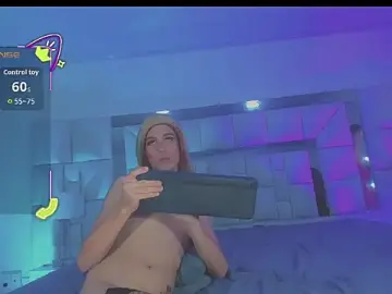 Stripchat Live Porn of Roxy_alexa