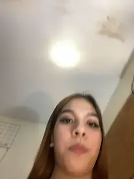 Stripchat Live Sex of hugecock_cali