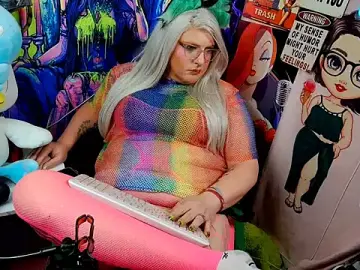 Stripchat Live Sex Cam of Blakelytgirl
