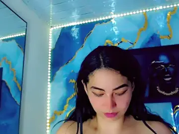 Stripchat Adult Webcam of Yasmine_Tapias