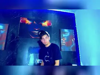 Xlovecam Nude Webcam of LuxeCouple
