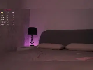 Xlovecam Sex Cam of SexyBellaTs